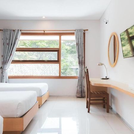 Hotel Tibera Taman Cibeunying Бандунг Экстерьер фото