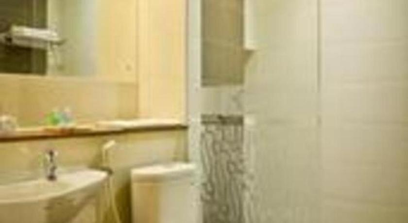 Hotel Tibera Taman Cibeunying Бандунг Экстерьер фото